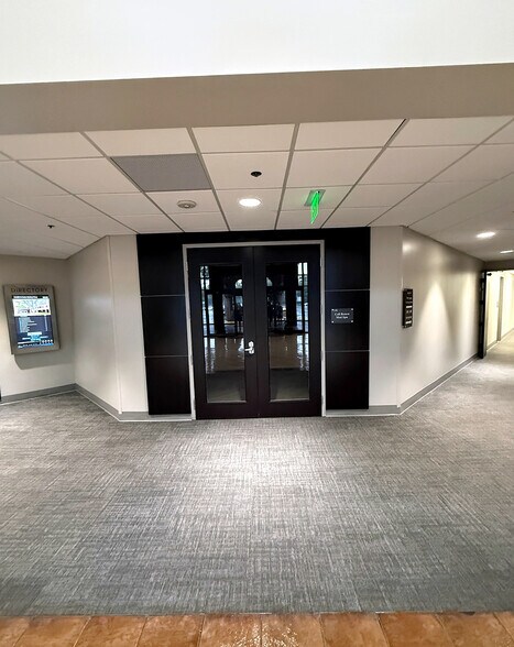 More Photos Of 14499 N Dale Mabry Hwy, Tampa Office For Lease