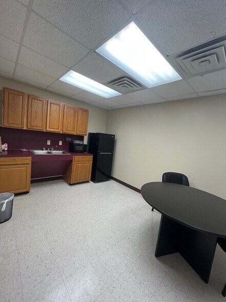 More Photos Of 1739 13th St, Hempstead Medical For Sale