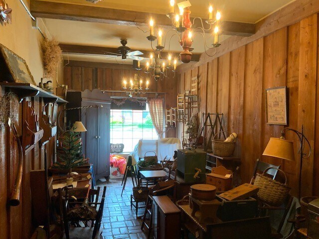 More Photos Of 1523 N Cotner Blvd, Lincoln Storefront Retail Residential For Sale