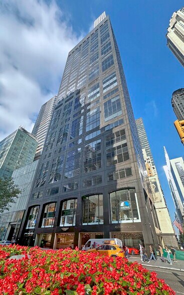 Primary Photo Of 450 Park Ave, New York Office For Lease