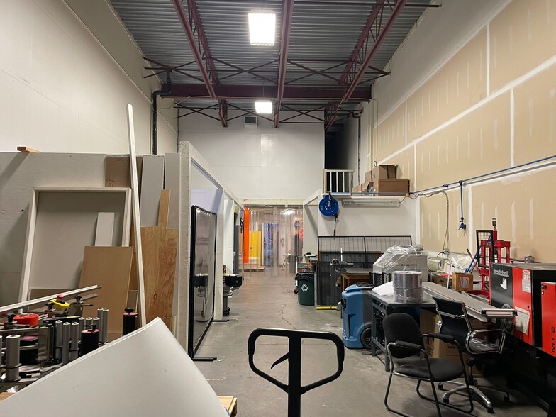 More Photos Of 9295 198th St, Langley Twp Warehouse For Sale