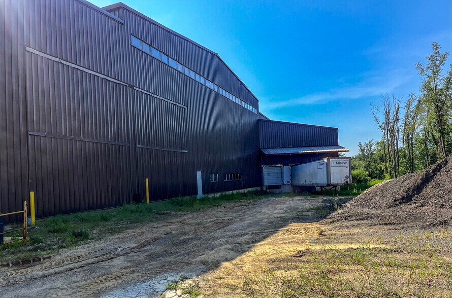 More Photos Of 5205 Cleveland Massillon Rd, Norton Manufacturing For Lease