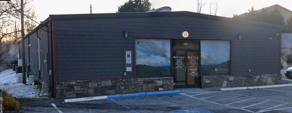 Primary Photo Of 120 S Grove St, Hendersonville Light Manufacturing For Sale