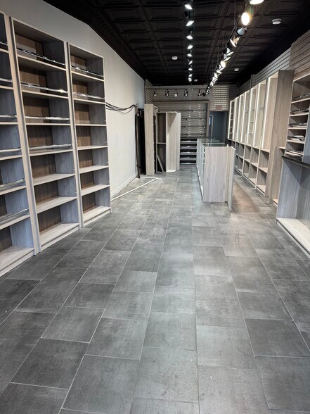 More Photos Of 123-129 Halstead Ave, Mamaroneck Storefront Retail Office For Lease