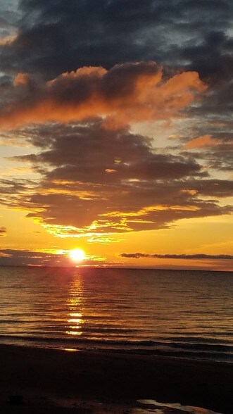 More Photos Of 4497 S US Highway 23, Greenbush Hotel For Sale