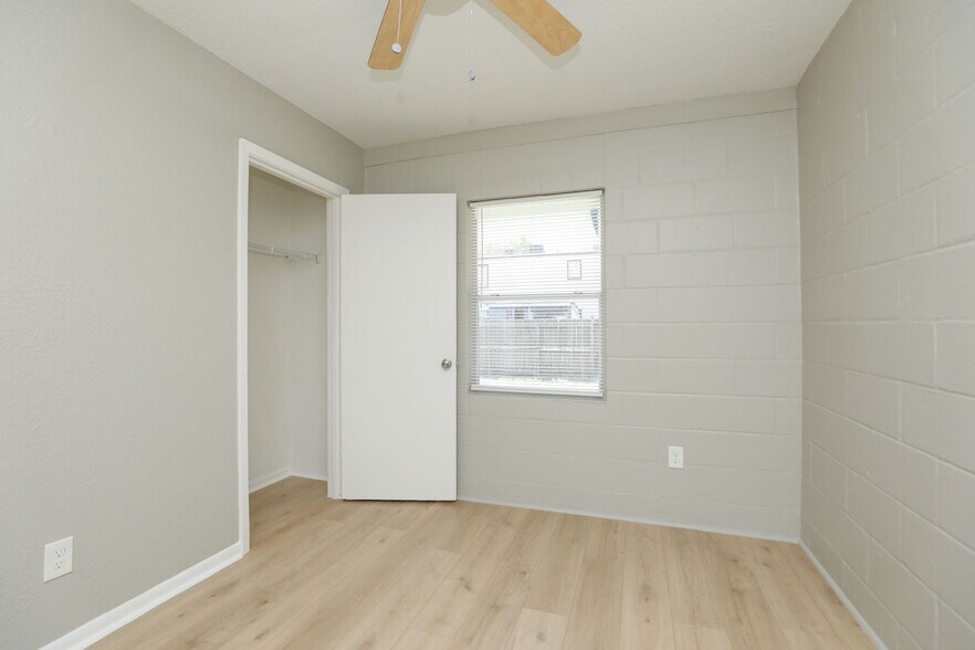 More Photos Of 4217 Sealy St, Galveston Apartments For Sale