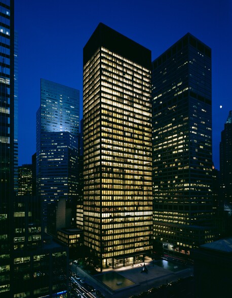 More Photos Of 375 Park Ave, New York Office For Lease