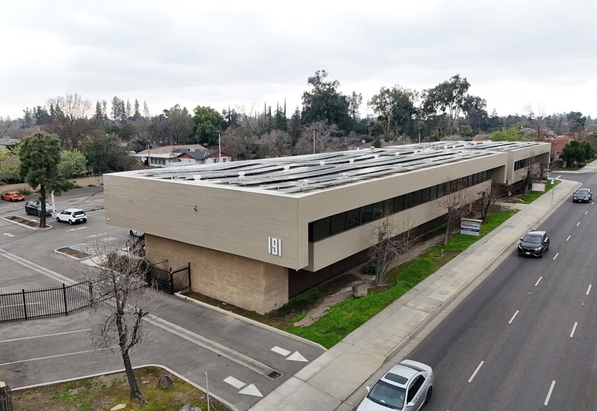 Primary Photo Of 191 W Shaw Ave, Fresno Office For Sale
