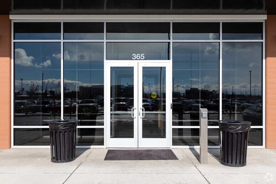 More Photos Of 365 S Garden Grove Ln, Pleasant Grove Office For Lease