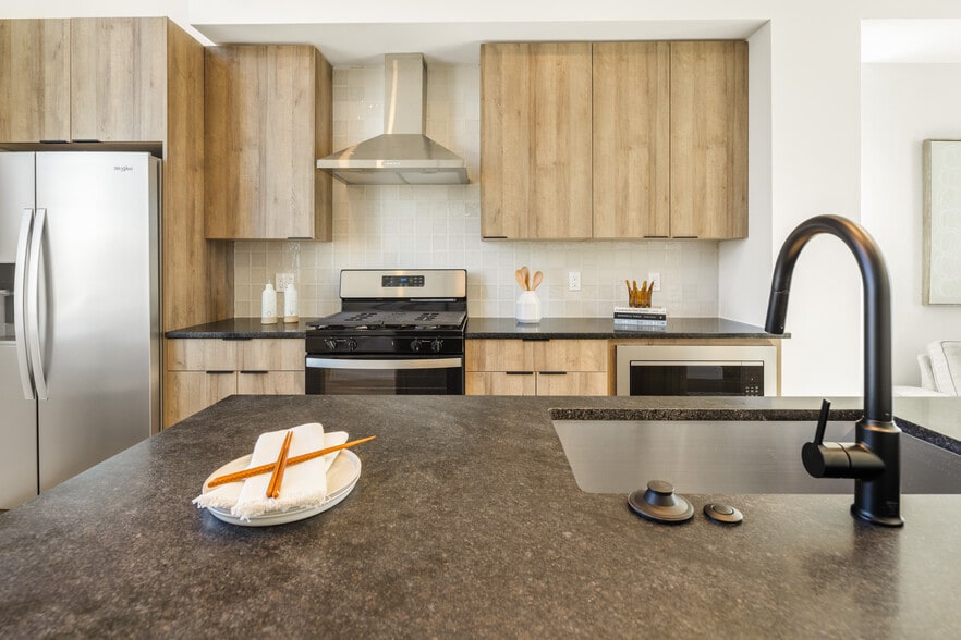 More Photos Of 1181 Lowell Blvd, Denver Apartments For Sale