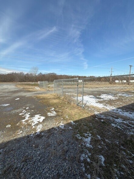 More Photos Of 1600 S Main St, Mcalester Industrial For Sale