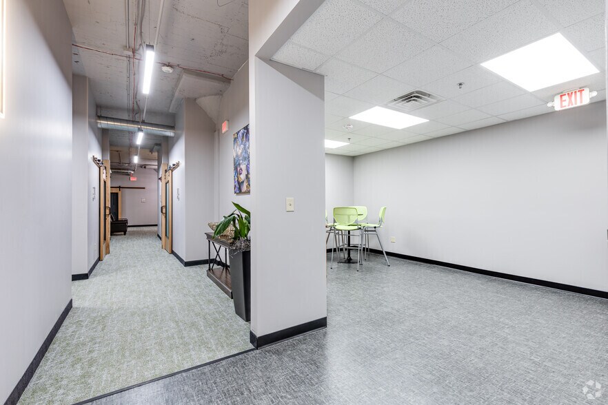 More Photos Of 540 Fairview Ave, Saint Paul Unknown For Lease