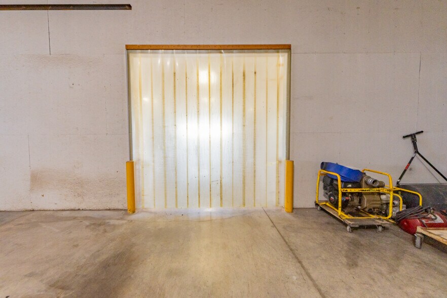 More Photos Of 3700 N 14th St, Ponca City Warehouse For Sale