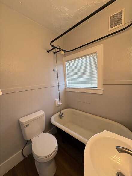 More Photos Of , Albany Unknown For Sale