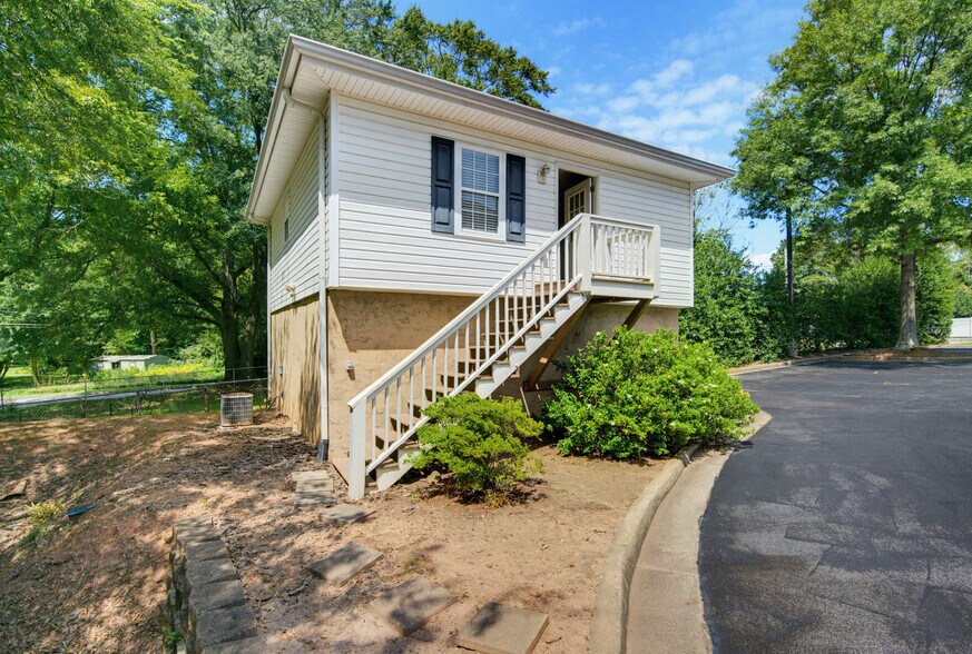More Photos Of 129 Marble Mill Rd, Marietta Medical For Sale