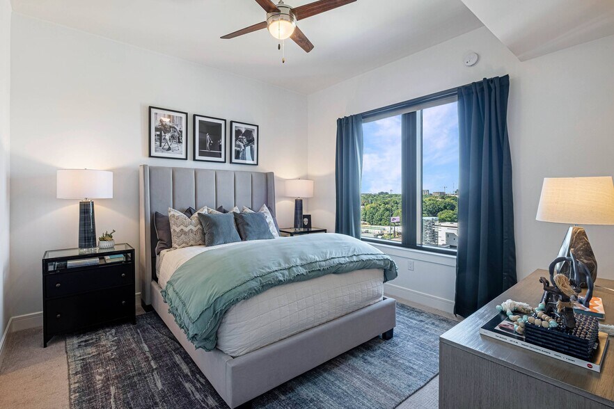 More Photos Of 1331 Spring St NW, Atlanta Unknown For Lease