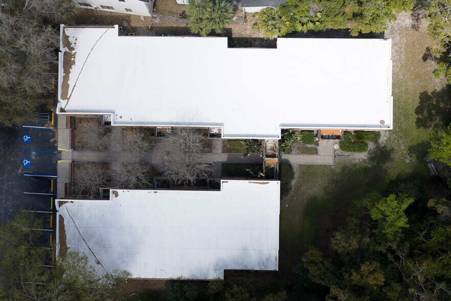 More Photos Of 18115 Us Hwy 41 N, Lutz Office For Lease