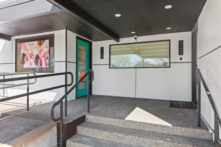 More Photos Of 4150 SW 110th Ave, Beaverton Office For Sale