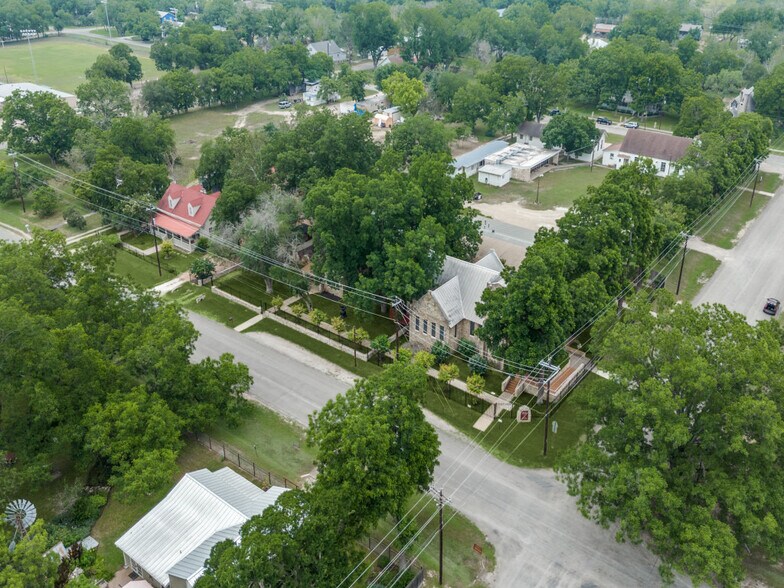 More Photos Of 331 Fifth St, Comfort Religious Facility For Sale