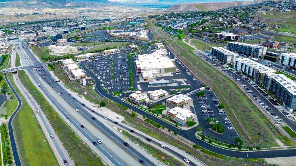 More Photos Of , Lehi General Retail For Sale