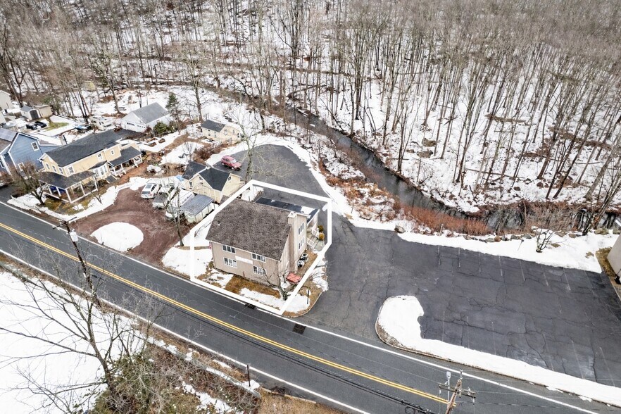 More Photos Of 328 Green Pond Rd, Hibernia Office Residential For Lease