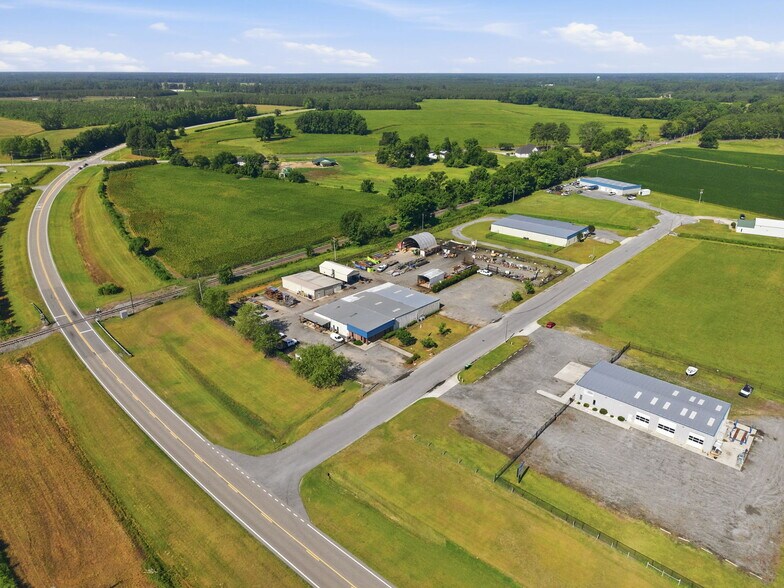 More Photos Of 3655 Peace St, Farmville Industrial For Lease