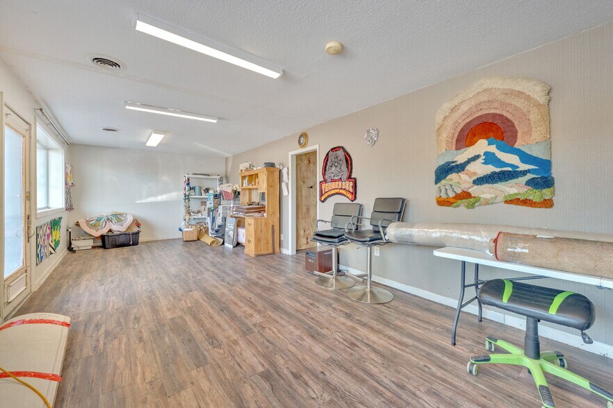 More Photos Of 343 Sullivan St, Kingsport Storefront For Sale