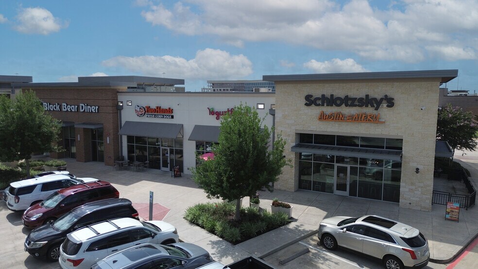 More Photos Of 13517 University Blvd, Sugar Land Unknown For Lease