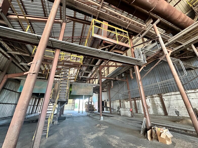 More Photos Of 522 3rd W st, Estill Land For Sale