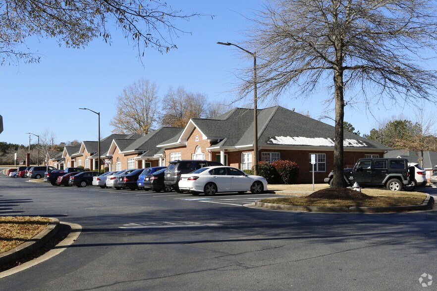 More Photos Of 2230 Towne Lake Pky, Woodstock Office For Lease