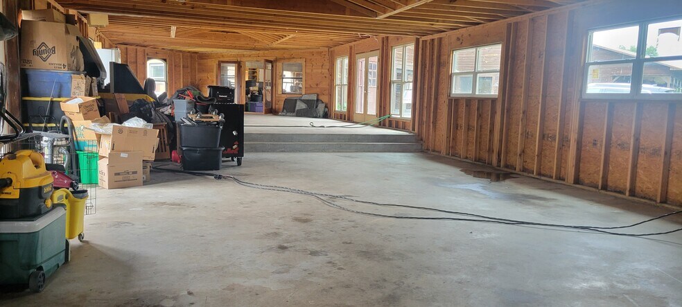 More Photos Of 766 County Road 4640, Winnsboro Specialty For Sale