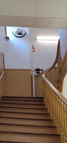 More Photos Of 501 Penn St, Reading Office For Sale