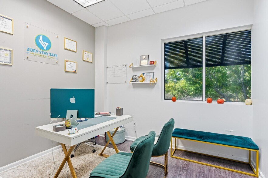 More Photos Of 8865 Commodity Cir, Orlando Office For Sale