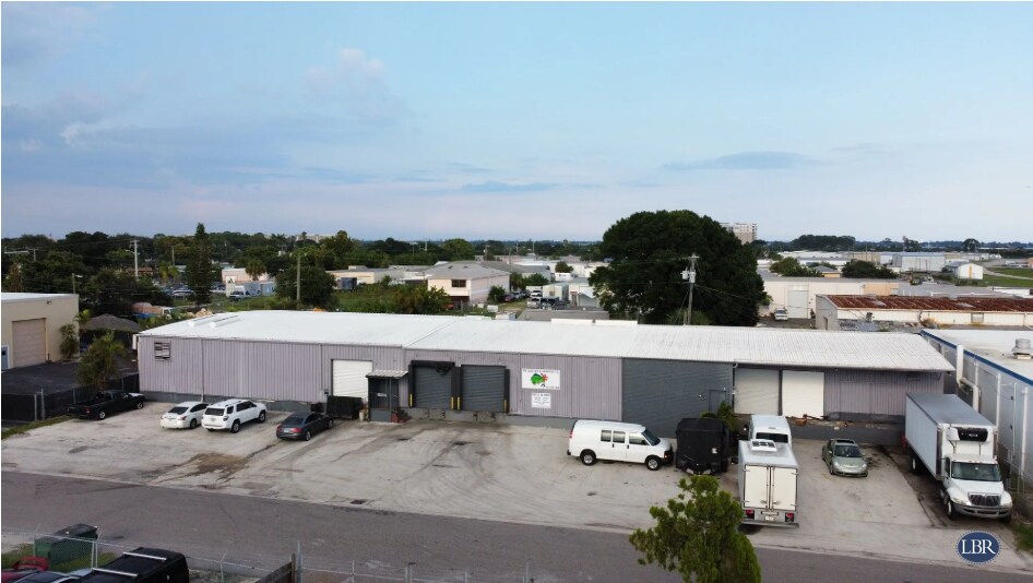 More Photos Of 650 Azalea Ave, Merritt Island Food Processing For Sale