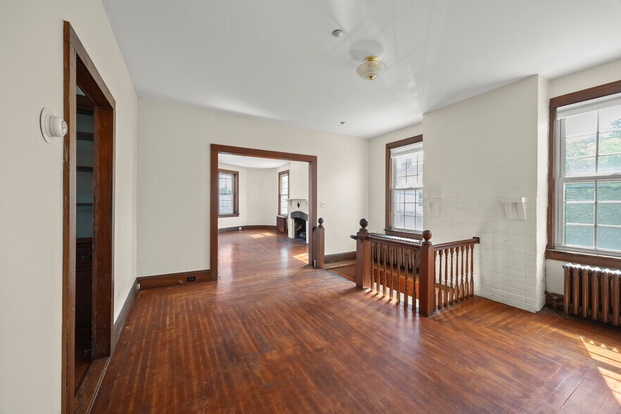 More Photos Of 45-49 8th St, Hudson Storefront Retail Residential For Sale