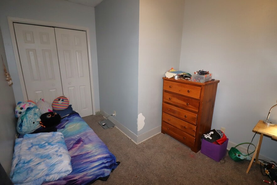 More Photos Of 404 Main St W, Ashland Office For Sale