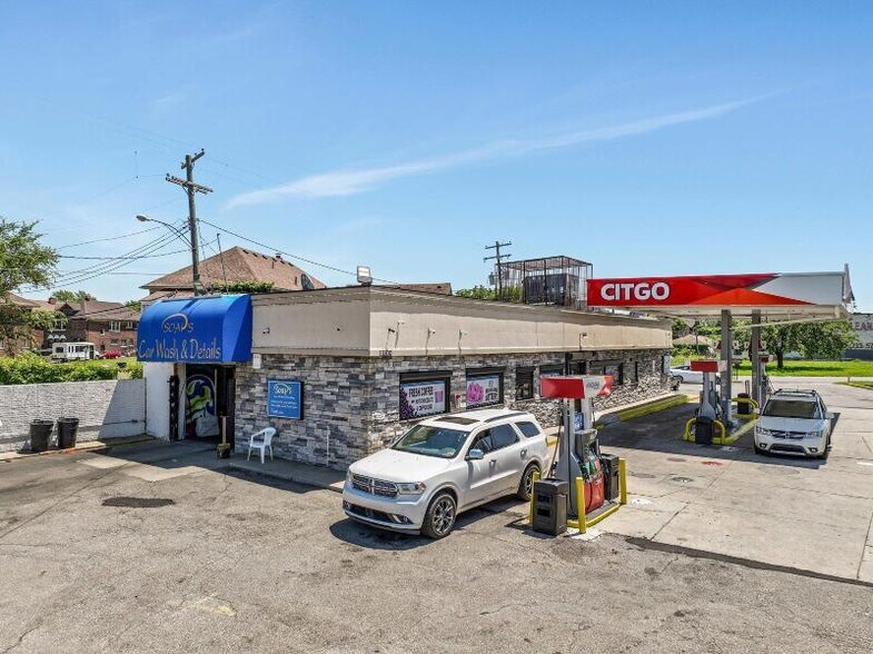 More Photos Of 13730 Livernois Ave, Detroit General Retail For Sale