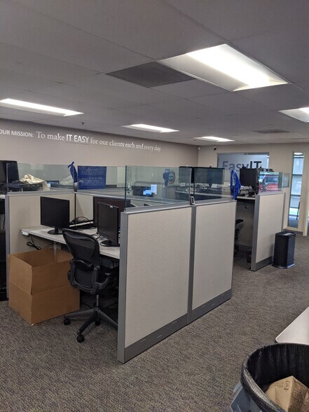 More Photos Of 4150 Tuller Rd, Dublin Research And Development For Lease
