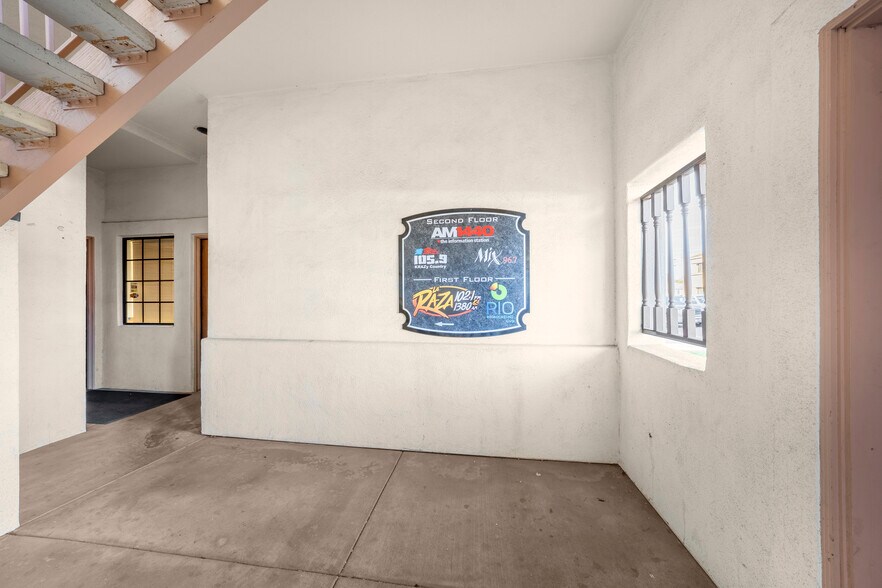 More Photos Of 1101 S Broadway, Santa Maria Medical For Sale