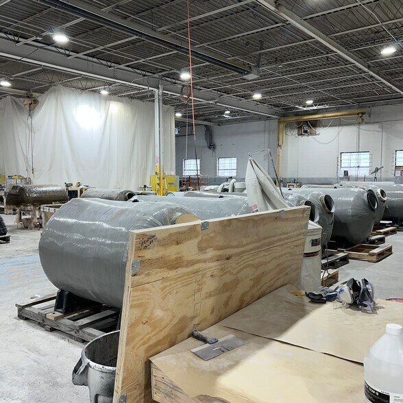 More Photos Of 21611 Tungsten Rd, Euclid Warehouse For Sale