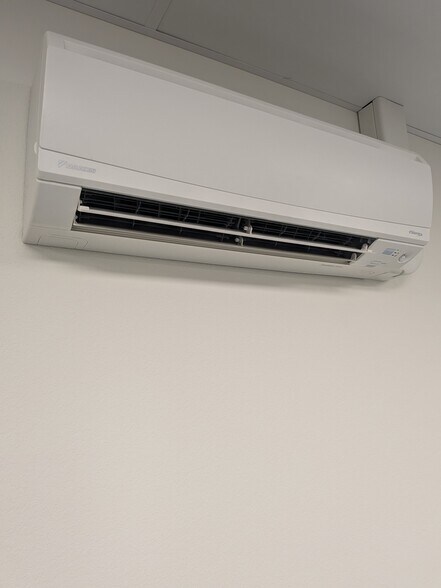 More Photos Of 1707 Pass Rd, Biloxi Freestanding For Sale