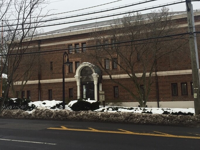 More Photos Of 18 Ashford Ave, Dobbs Ferry Medical For Sale