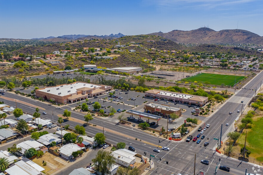 More Photos Of 1825-1855 W Greenway Rd, Phoenix Freestanding For Lease