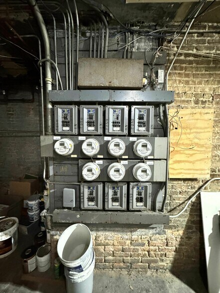 More Photos Of 7250 S Merrill Ave, Chicago Apartments For Sale