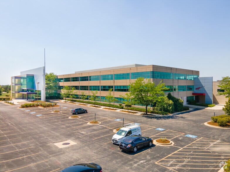 Primary Photo Of 750 N Commons Dr, Aurora Flex For Sale