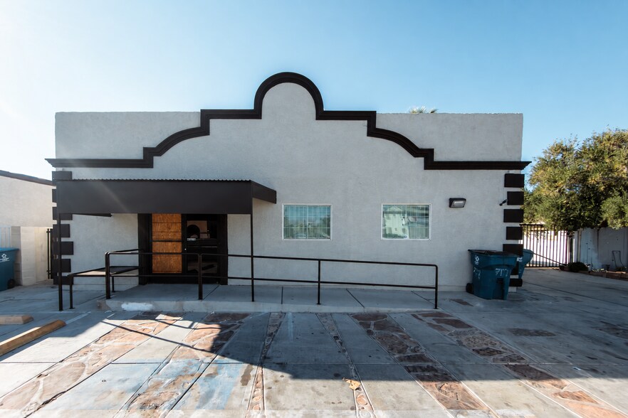 More Photos Of 713 N Eastern Ave, Las Vegas Office For Sale