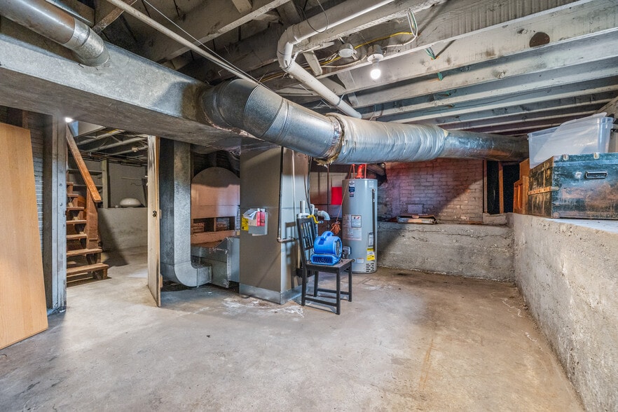 More Photos Of 1524 W Hays St, Boise Office For Sale