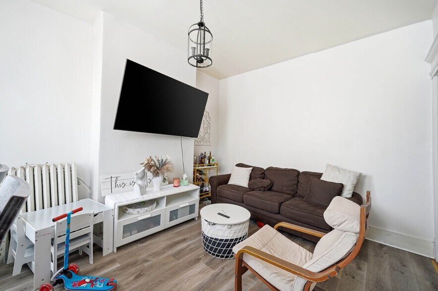 More Photos Of 12 Radford St, Yonkers Apartments For Sale