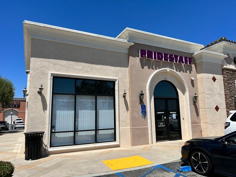 More Photos Of 111-195 E Gonzales Rd, Oxnard Unknown For Lease