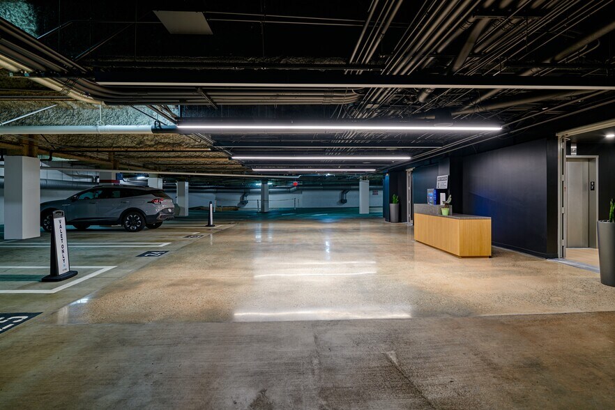 More Photos Of 11755 Wilshire Blvd, Los Angeles Office For Lease